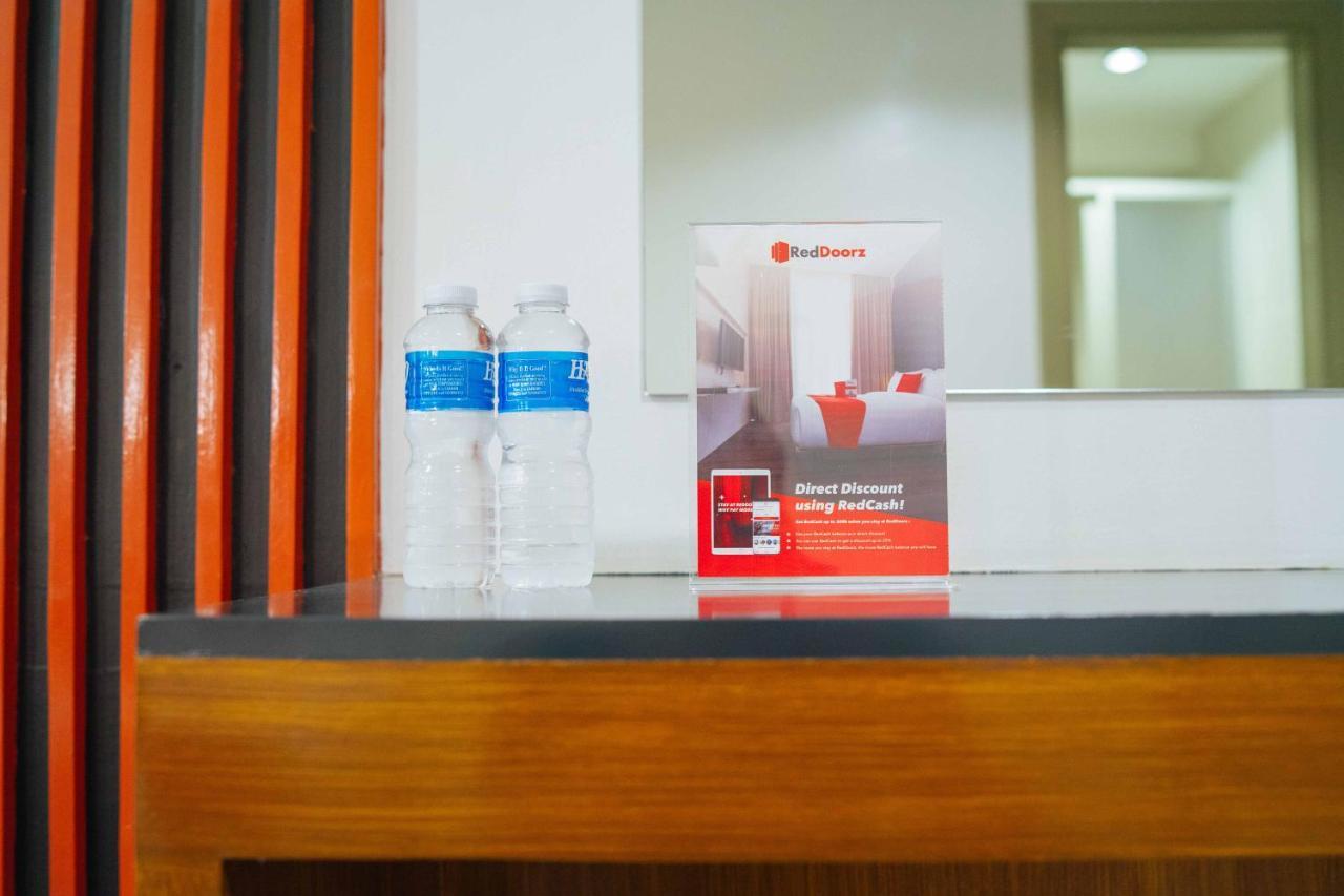 Reddoorz Plus Near San Pedro Cathedral Davao Zewnętrze zdjęcie